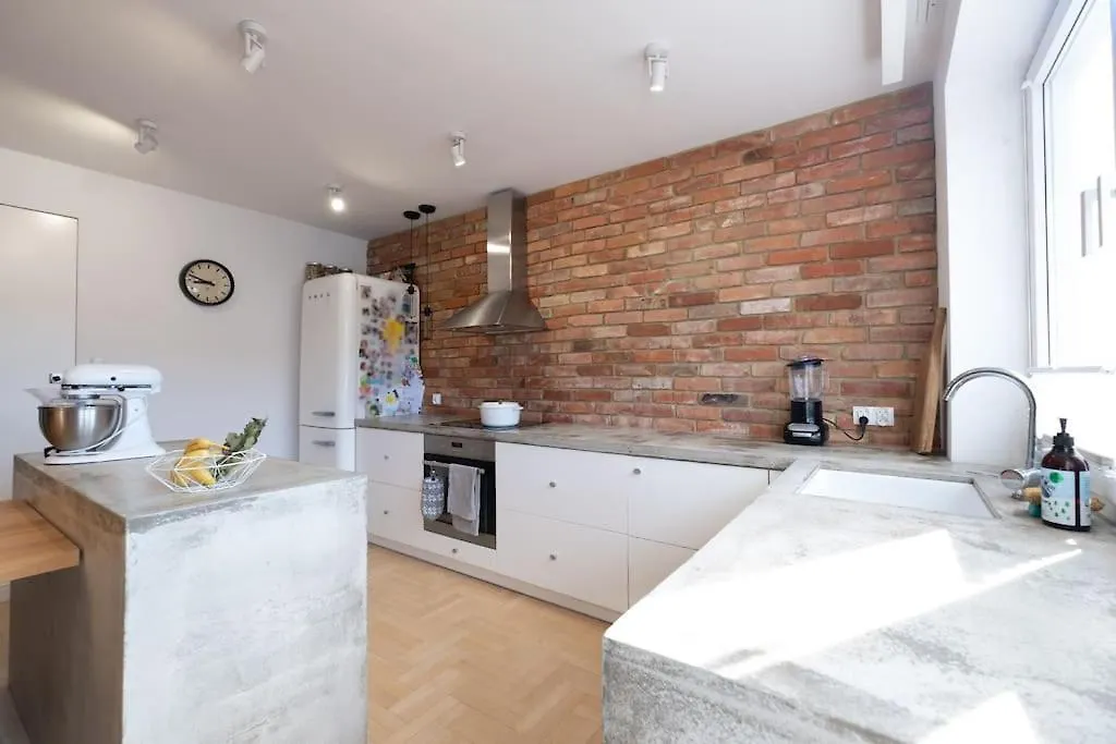 Spacious Family Apartment Gdansk Old Town