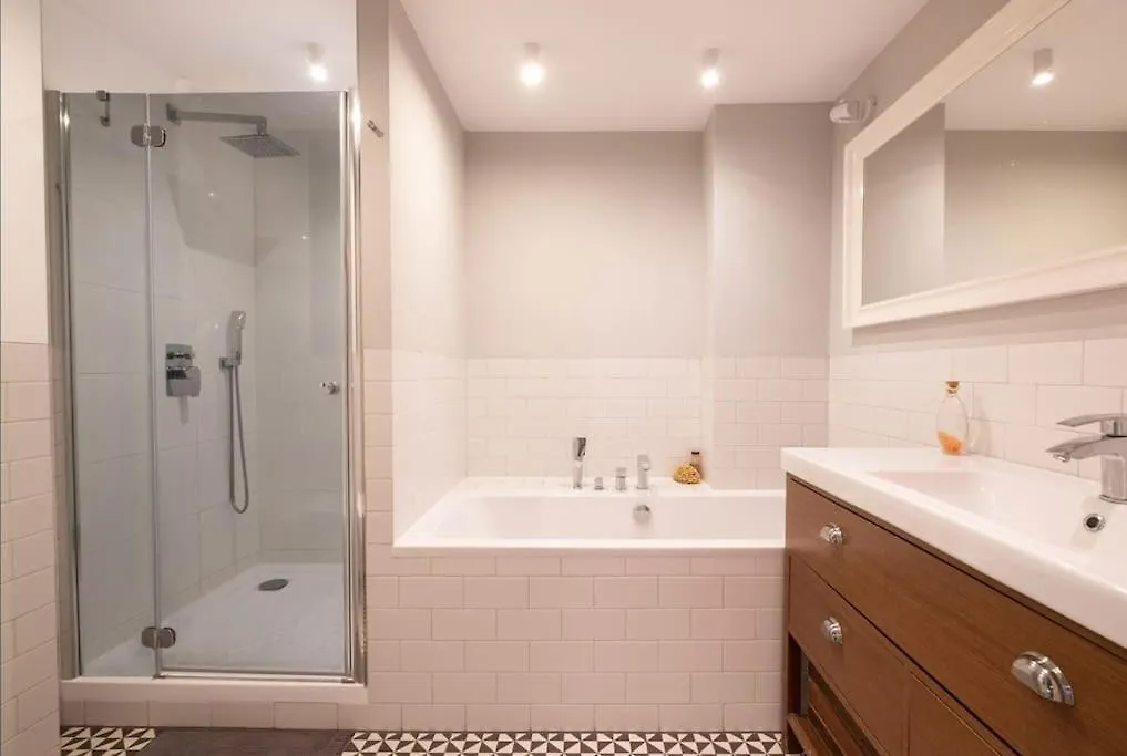 Spacious Family Apartment Gdansk Old Town